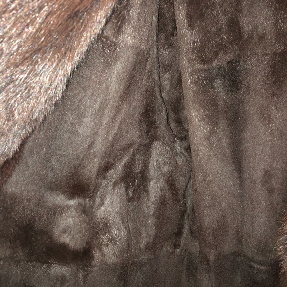 FINLAND LEATHER REVERSIBLE MINK COAT - Picture 8 of 8